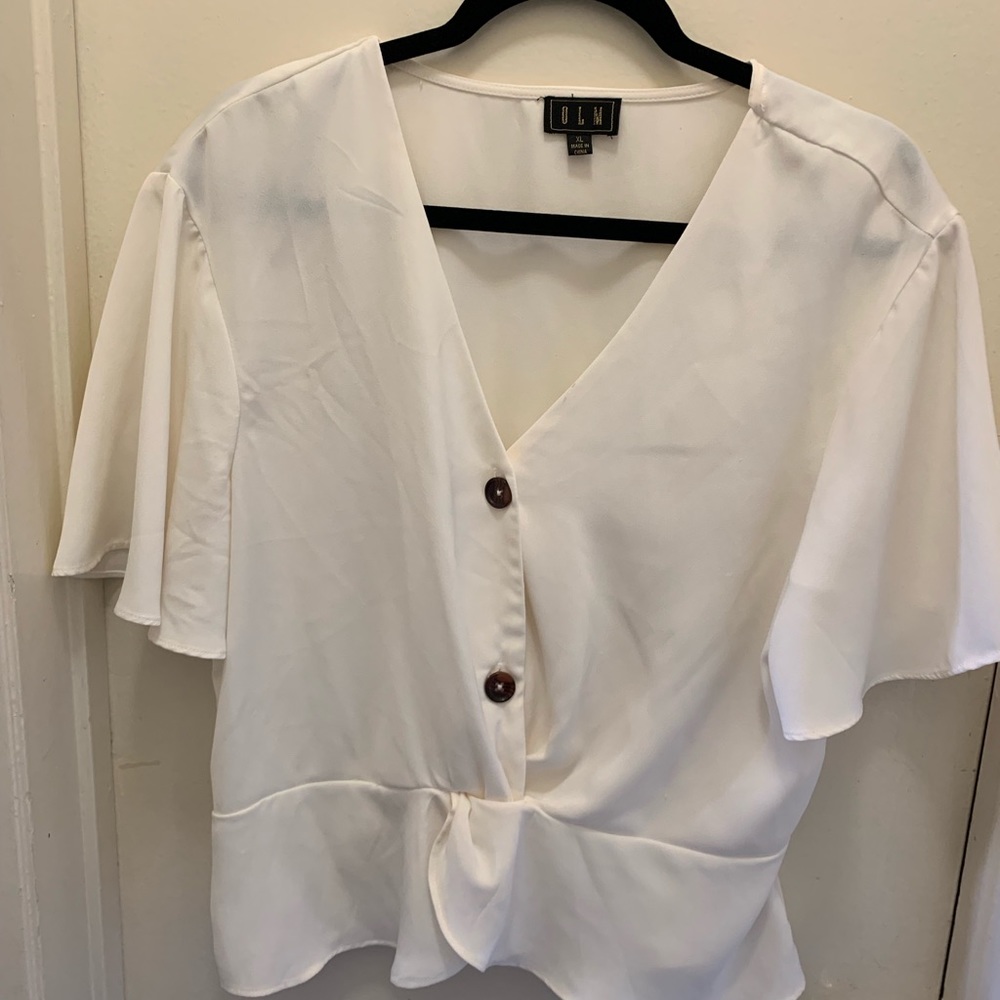 White crop top